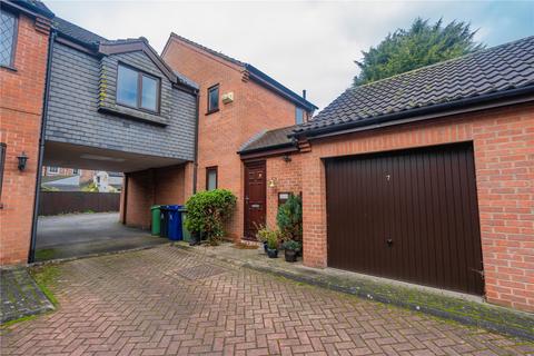 7 Browns Orchard, Grimsby, DN32 0QF
