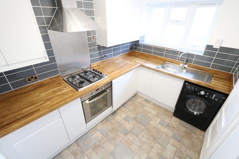 17 Faymore Gardens, South Ockendon, RM15 5NW
