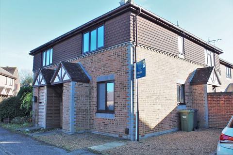 1 bedroom semi-detached house for sale, Watersmeet Close, Guildford