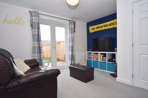 5 Collins Close, Langport, TA10 9FG