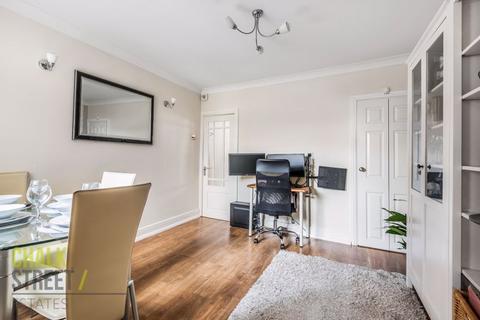 3 Claremont Road, Hornchurch, RM11 1BY