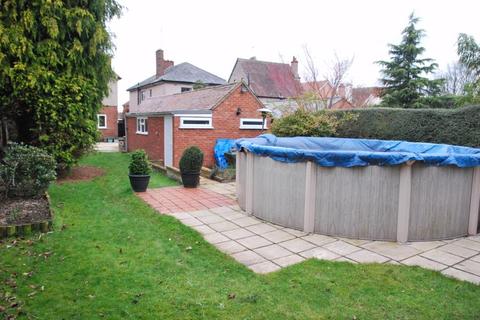 38 Heathville Road, Gloucester, GL1 3JB
