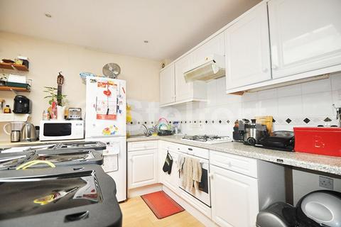 1 bedroom flat to rent, Holloway Road, London N7