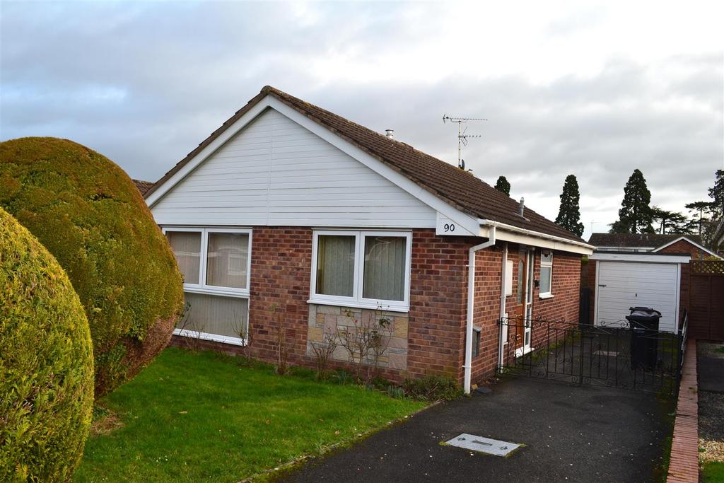 Buckfield Road, Leominster 2 bed detached bungalow £235,000
