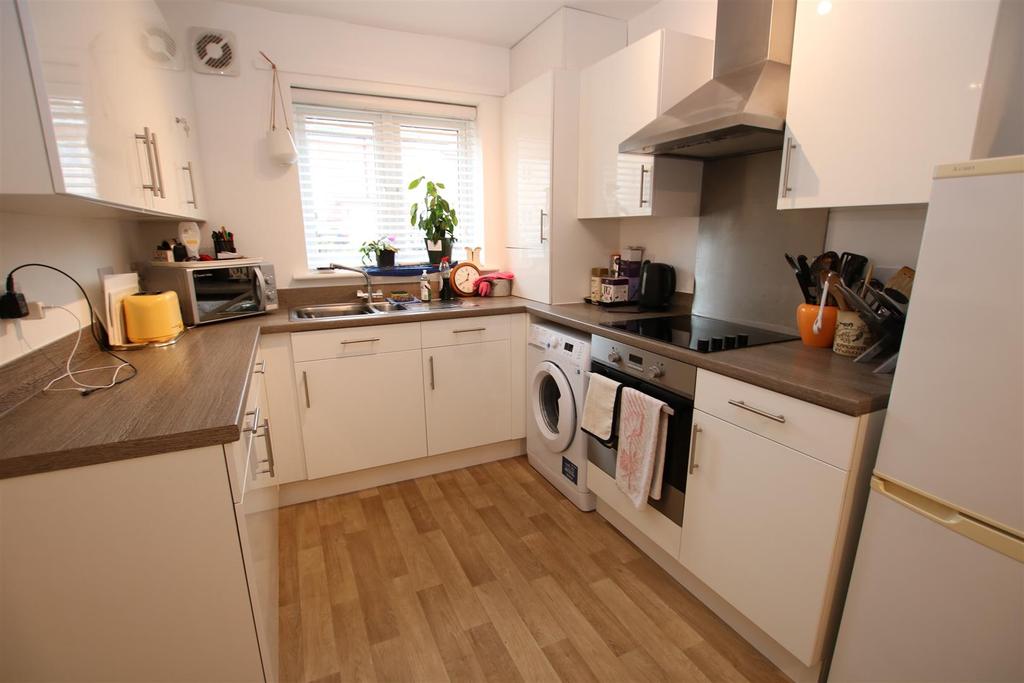 Kitchen.JPG