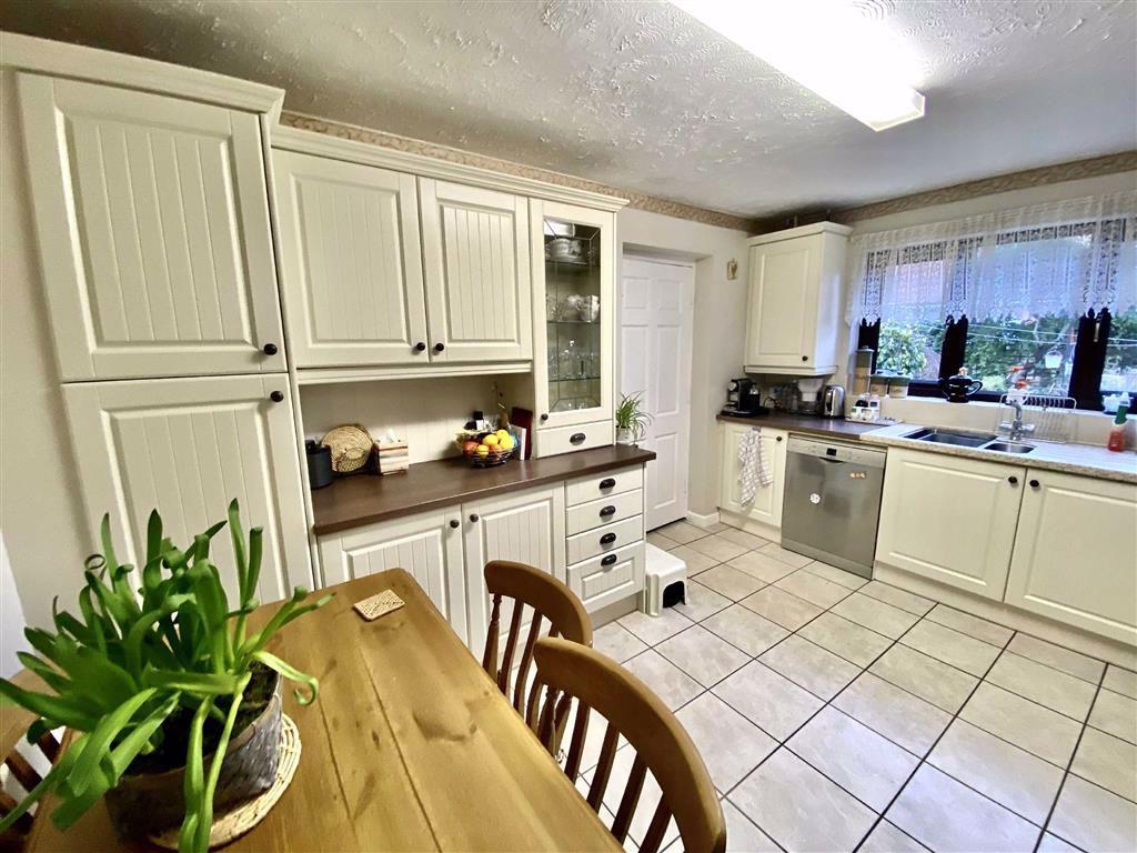 Modern kitchen (rear)