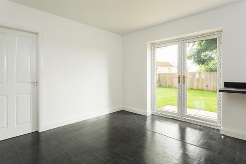 1 Barn Elms, Camblesforth, Selby, YO8 8GY