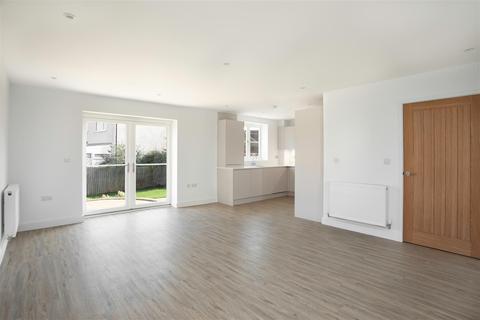 29 Willow Tree Close, Abridge, Romford, RM4 1BL