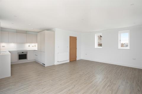 29 Willow Tree Close, Abridge, Romford, RM4 1BL