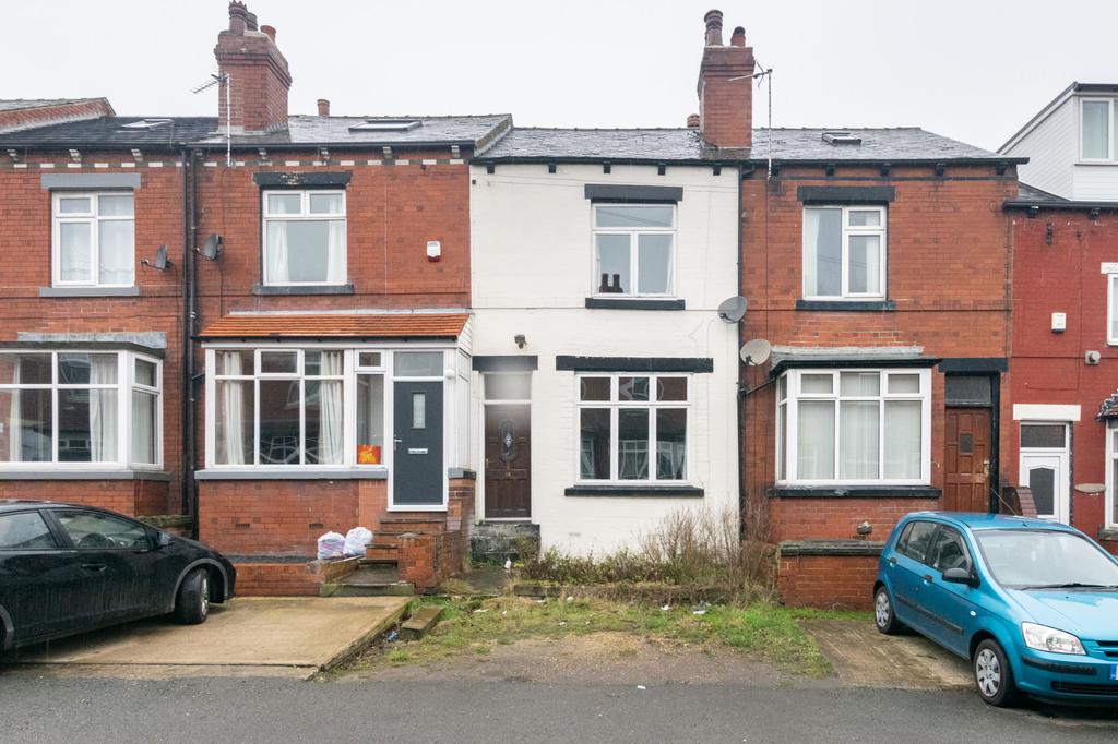 Haigh Avenue, Rothwell, Leeds, LS26 2 bed terraced house for sale £