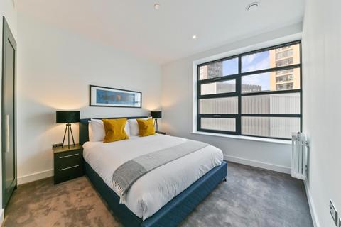 2 bedroom apartment to rent - Defoe House, London City Island, London, E14