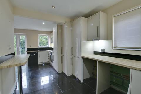 80 Nicholas Crescent, Fareham, PO15 5AJ