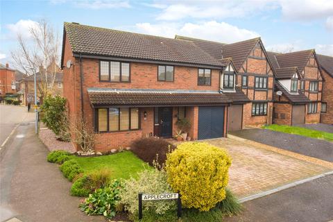 1 Applecroft, Lower Stondon, Henlow, SG16 6NB