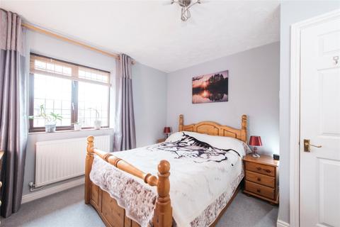 1 Applecroft, Lower Stondon, Henlow, SG16 6NB