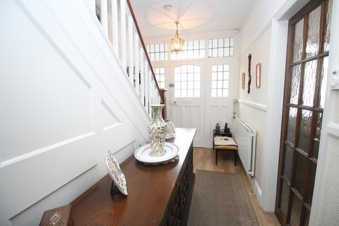 18 Dunstan Crescent, Worksop, S80 1AF
