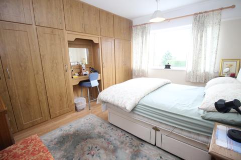 18 Dunstan Crescent, Worksop, S80 1AF