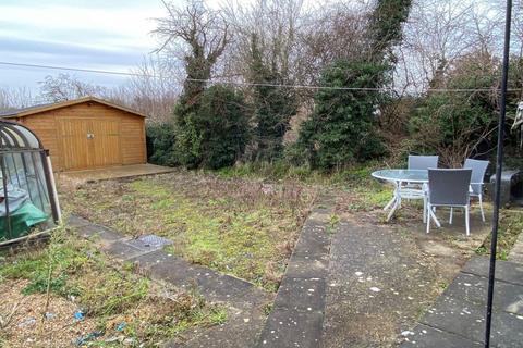 7 Brackenhill Close, Northampton, NN2 7LD