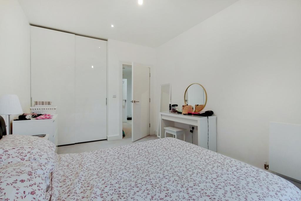 4 Bedroom-0