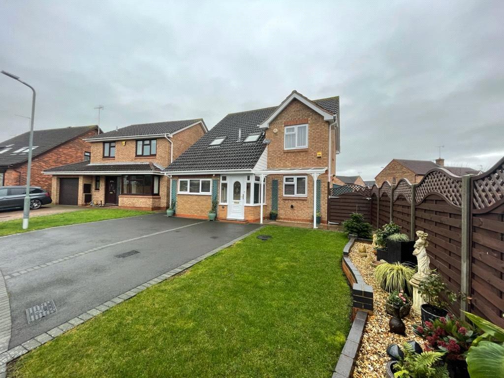 St Marks Close, Evesham, WR11 4 bed detached house £315,000