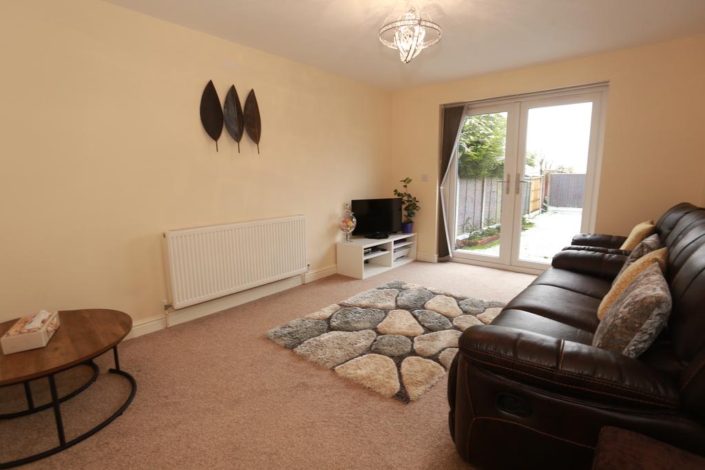 Nursery Road, Leicester, Leicestershire 2 bed semidetached house £