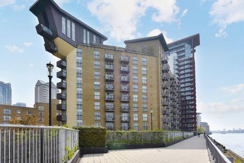 2 bedroom flat to rent, Milenium Harbour, Westferry Road, Canary Wharf E14