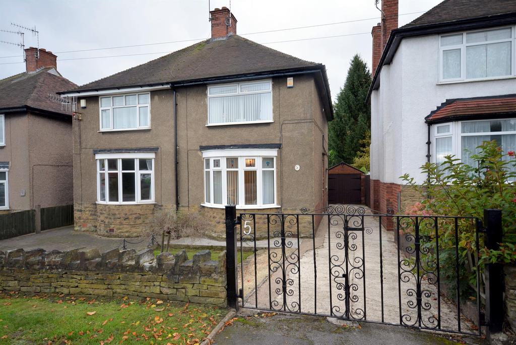 Clarkson Avenue, Boythorpe, Chesterfield, S40 2RS 2 bed semidetached