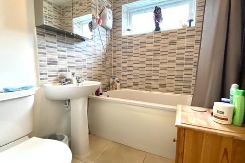 undefined, Trafalgar Court, Southcote Road, Reading, Berkshire, RG30