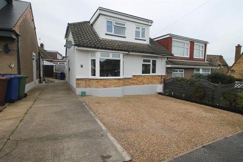 4 Kersbrooke Way, Corringham, Stanford-le-hope, SS17 9EH