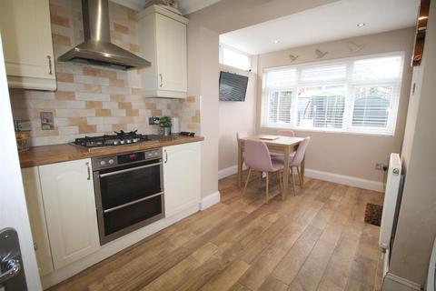 4 Kersbrooke Way, Corringham, Stanford-le-hope, SS17 9EH