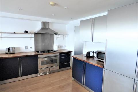 2 bedroom apartment to rent - Phoenix Wharf, Narrow street, London E14