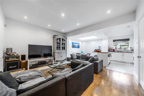 65 The Ridgeway, London, W3 8LP