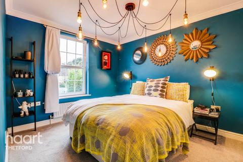 21 Birch Covert, Thetford, IP24 2UL