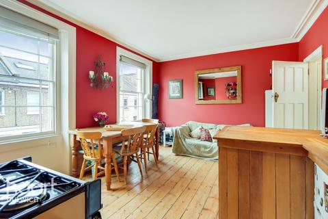 9 Sears Street, London, SE5 7JL