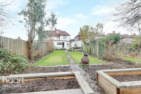 52 Long Drive, Greenford, UB6 8LZ