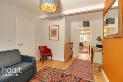 52 Long Drive, Greenford, UB6 8LZ