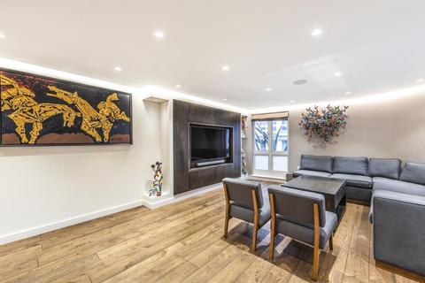 Flat 13, 1 Warrington Gardens, London, W9 2QB