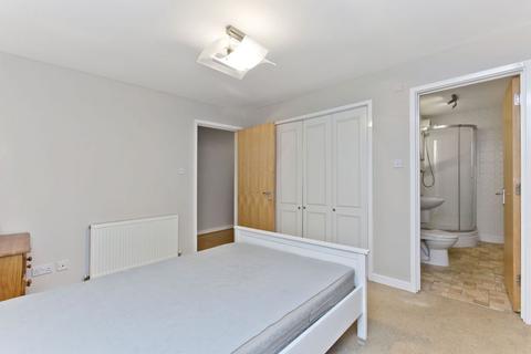 162/5 Glasgow Road, Edinburgh, EH12 8LS