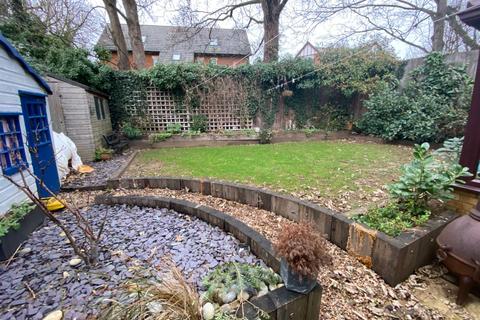 7 Glaisdale Close, Northampton, NN2 8UN