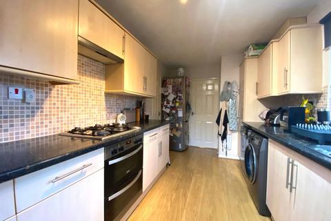 7 Glaisdale Close, Northampton, NN2 8UN