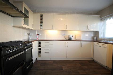 47 Birch Close, Romford, RM7 8ES