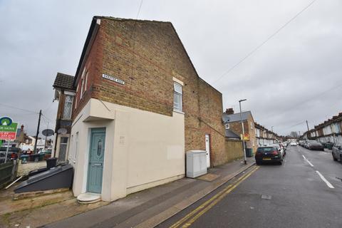 undefined, Harwoods Road, West Watford, WD18