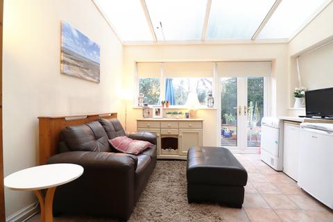 73 Palace View, Bromley, BR1 3EJ