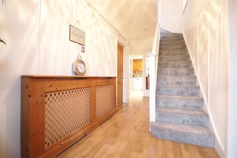 73 Palace View, Bromley, BR1 3EJ