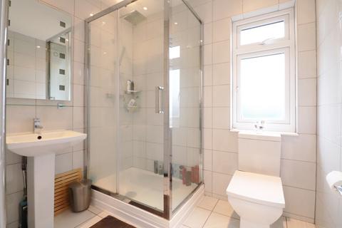 73 Palace View, Bromley, BR1 3EJ