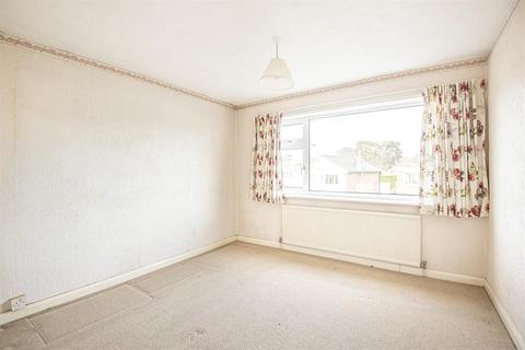 22 Hall Orchards Avenue, Wetherby, LS22 6SN
