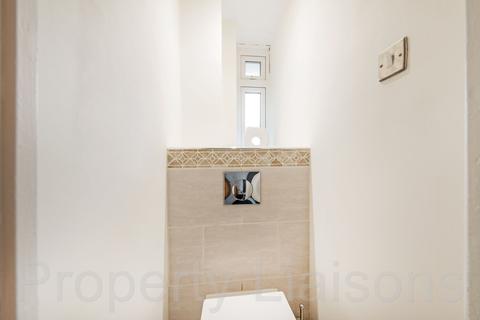 Flat 7, Welsh House Wapping Lane, London, E1W 2RP