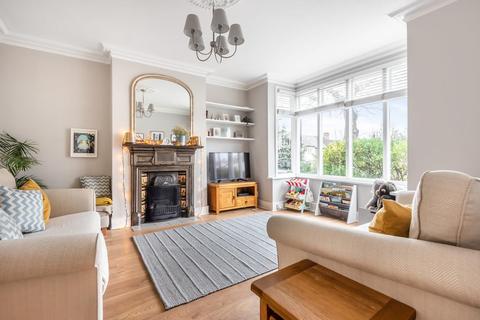 119 Dallinger Road, London, SE12 0TQ