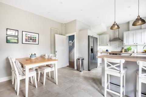 119 Dallinger Road, London, SE12 0TQ