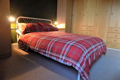 undefined, Albion Road, Easter Road, Edinburgh, EH7