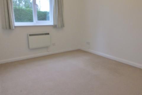 2 bedroom ground floor flat to rent, Hursley Road, Eastleigh SO53